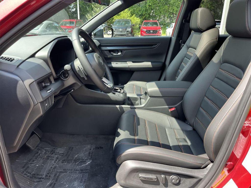 new 2026 Honda CR-V Hybrid car, priced at $40,630