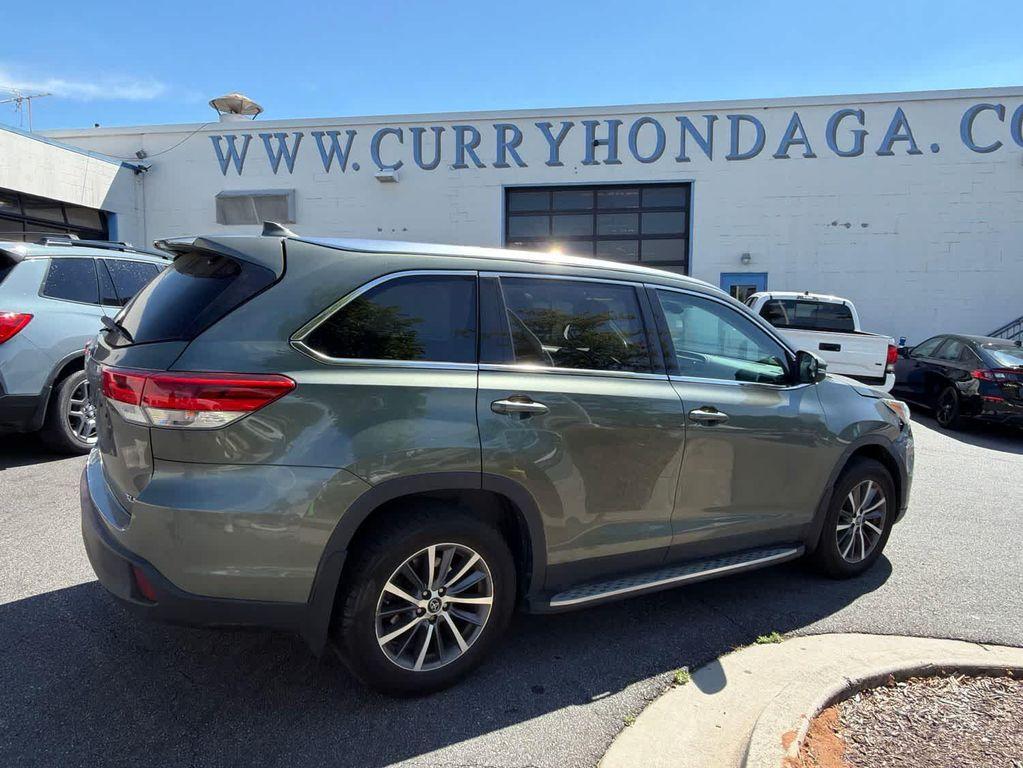 used 2019 Toyota Highlander car, priced at $23,987