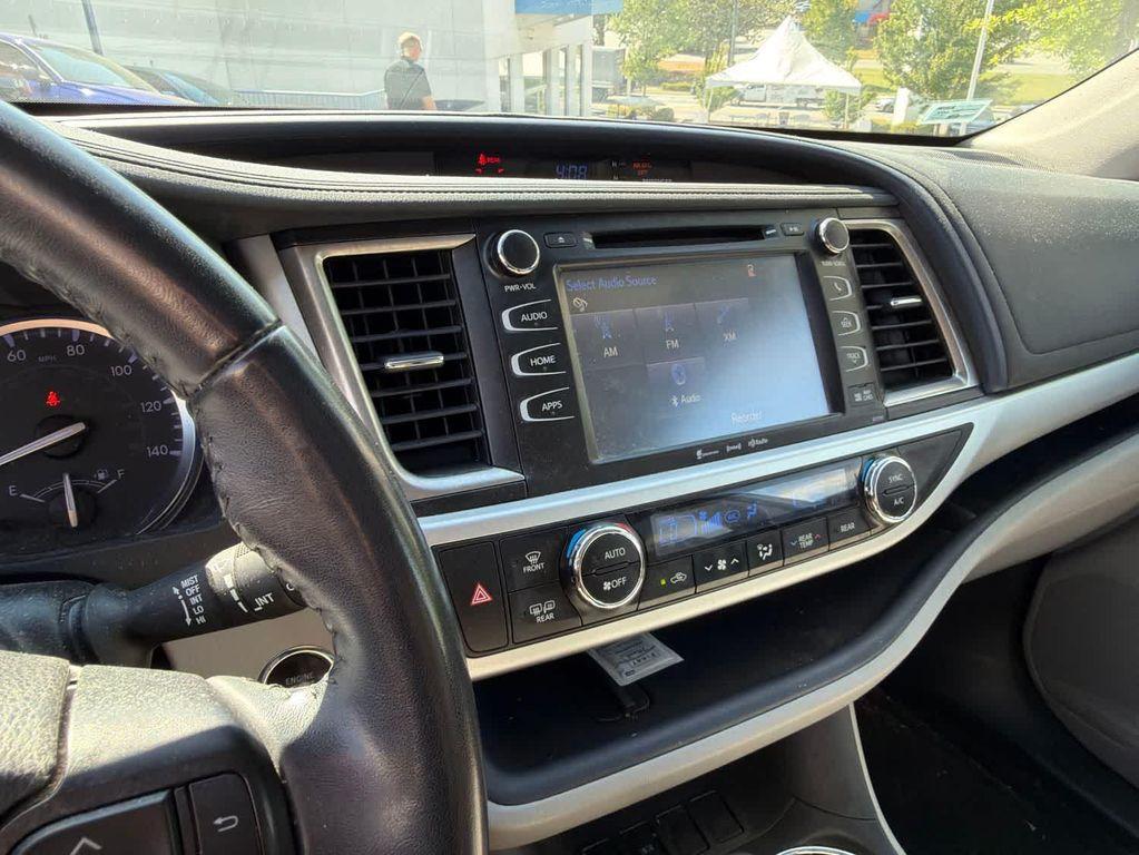 used 2019 Toyota Highlander car, priced at $23,987