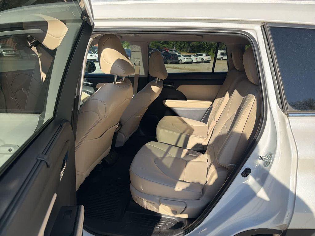 used 2023 Toyota Highlander car, priced at $34,834