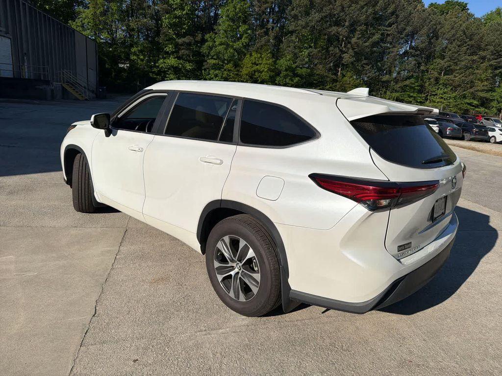 used 2023 Toyota Highlander car, priced at $34,834