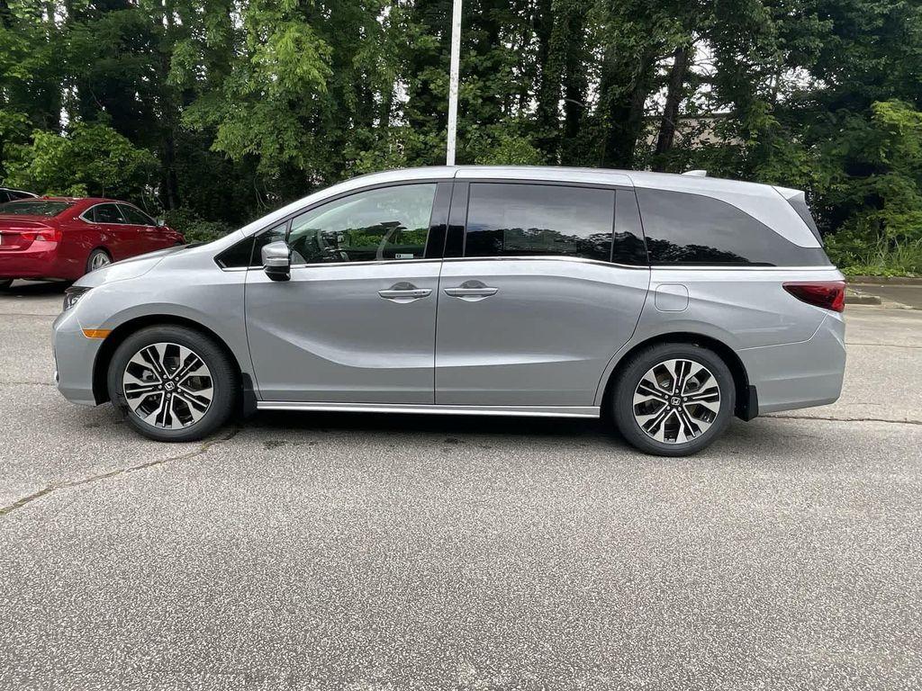 new 2026 Honda Odyssey car, priced at $53,887