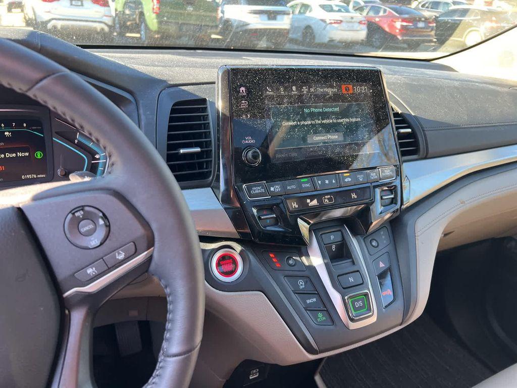 used 2024 Honda Odyssey car, priced at $39,445