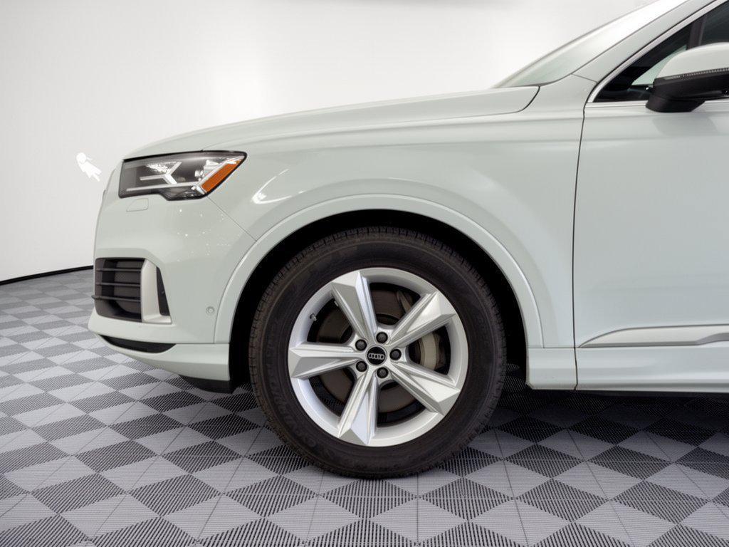 used 2023 Audi Q7 car, priced at $35,219