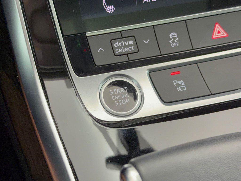 used 2023 Audi Q7 car, priced at $35,219