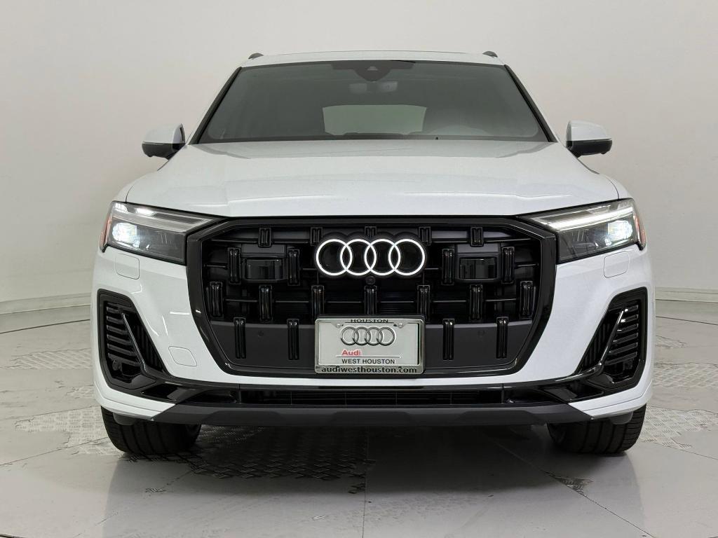 new 2026 Audi Q7 car, priced at $68,840