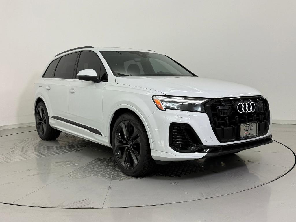 new 2026 Audi Q7 car, priced at $68,840
