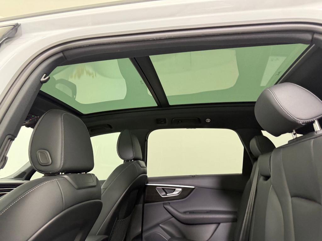 new 2026 Audi Q7 car, priced at $68,840