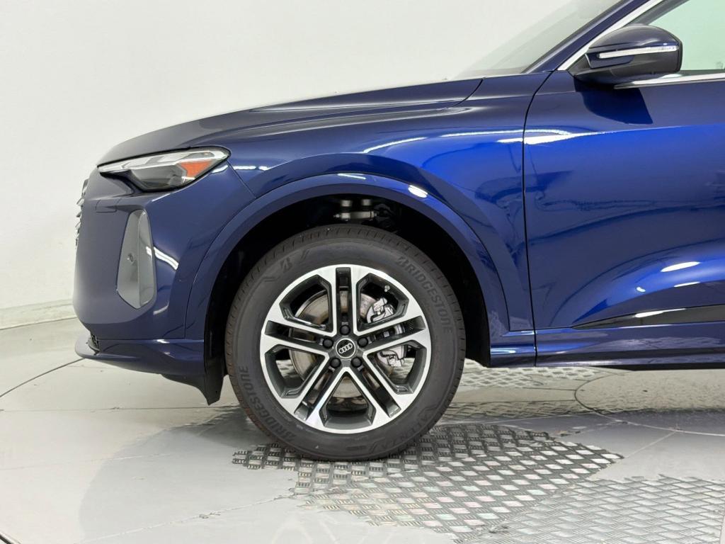 new 2026 Audi Q5 car, priced at $53,346