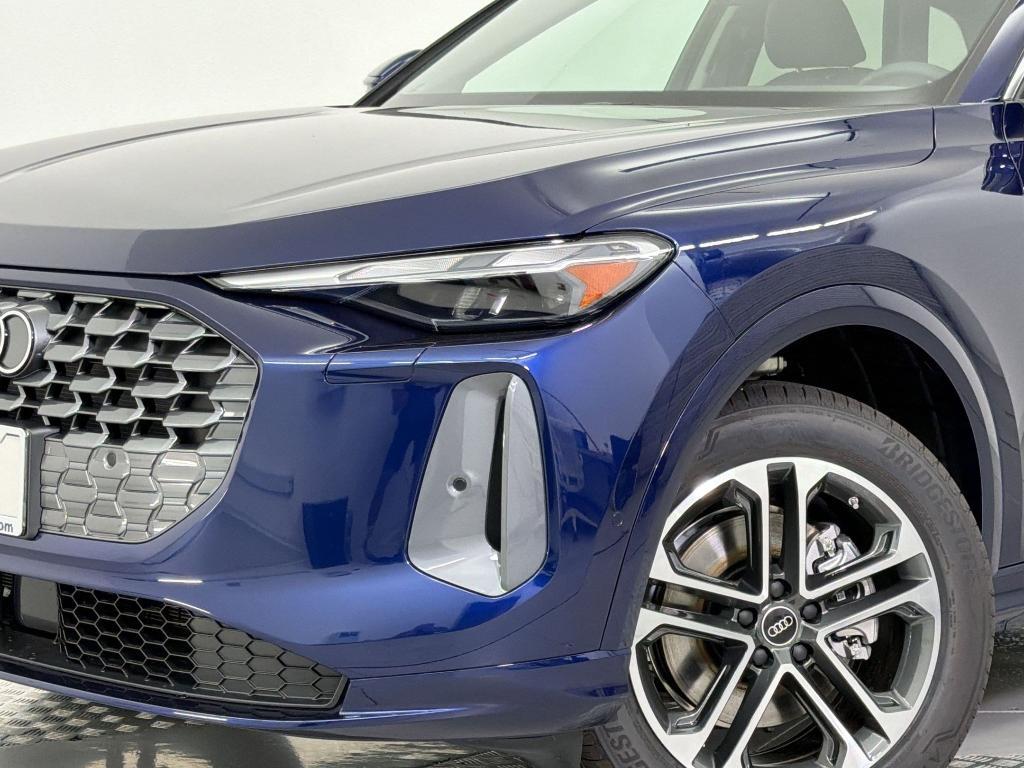 new 2026 Audi Q5 car, priced at $53,346