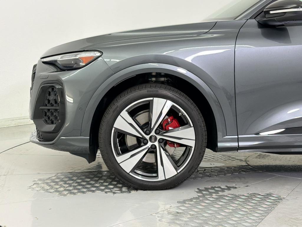 new 2026 Audi SQ5 car, priced at $78,885