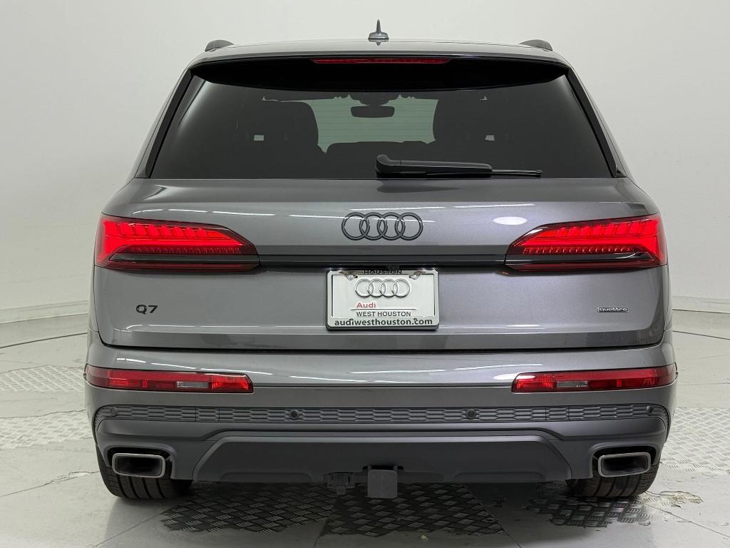 new 2026 Audi Q7 car, priced at $74,231