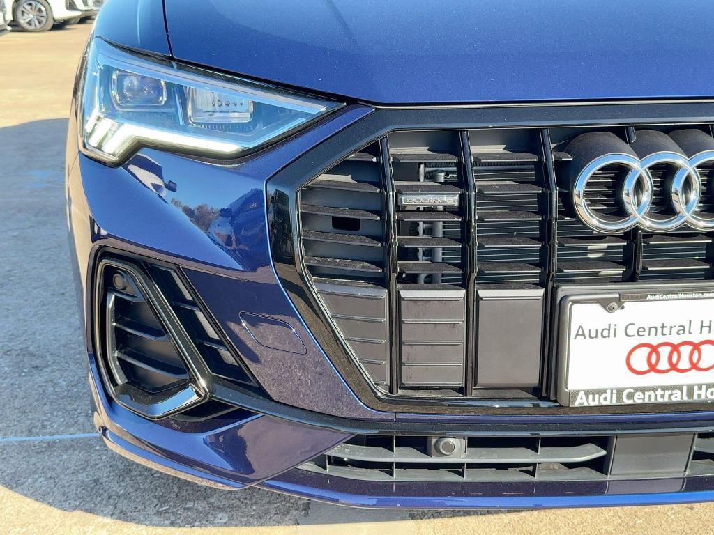 new 2025 Audi Q3 car, priced at $41,851