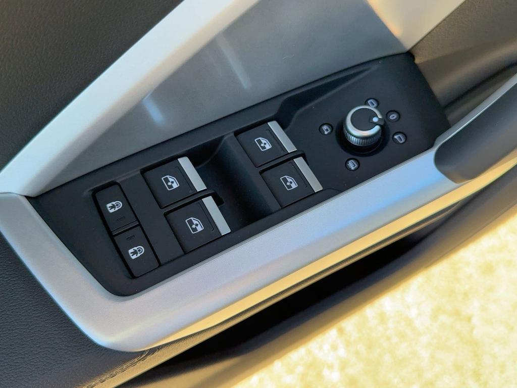 new 2025 Audi Q3 car, priced at $41,851