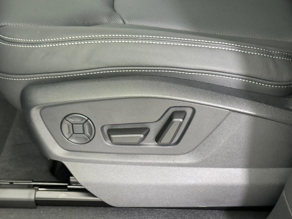 new 2026 Audi Q8 car, priced at $82,091