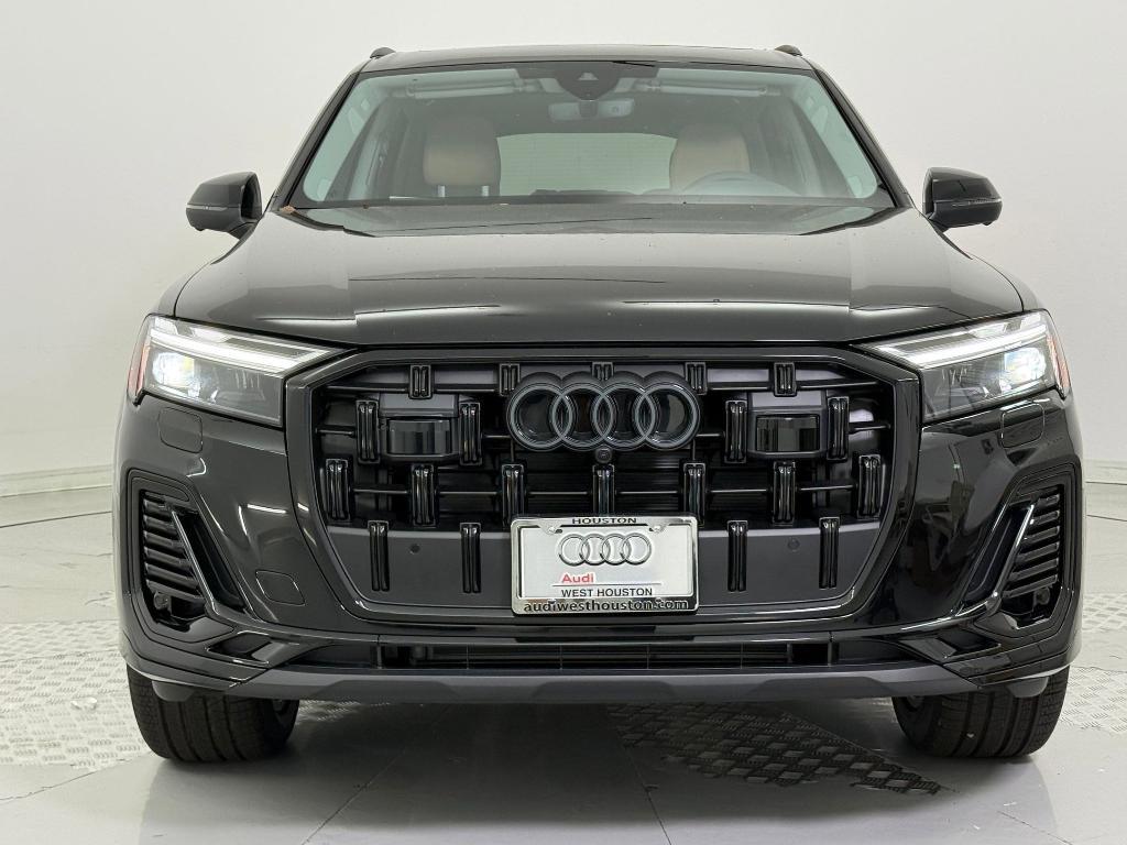 new 2026 Audi Q7 car, priced at $66,491