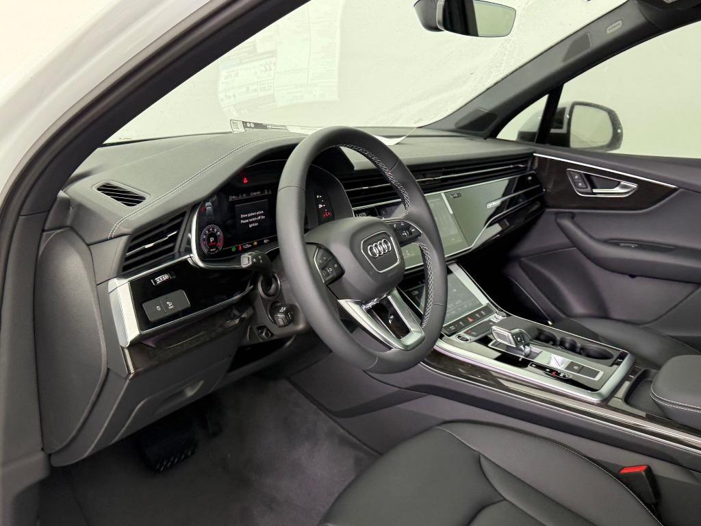 new 2026 Audi Q7 car, priced at $64,021