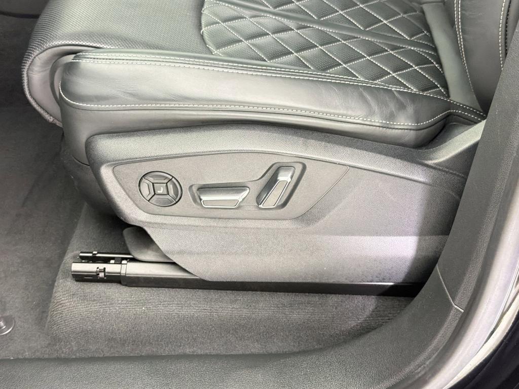 used 2023 Audi SQ8 car, priced at $70,224