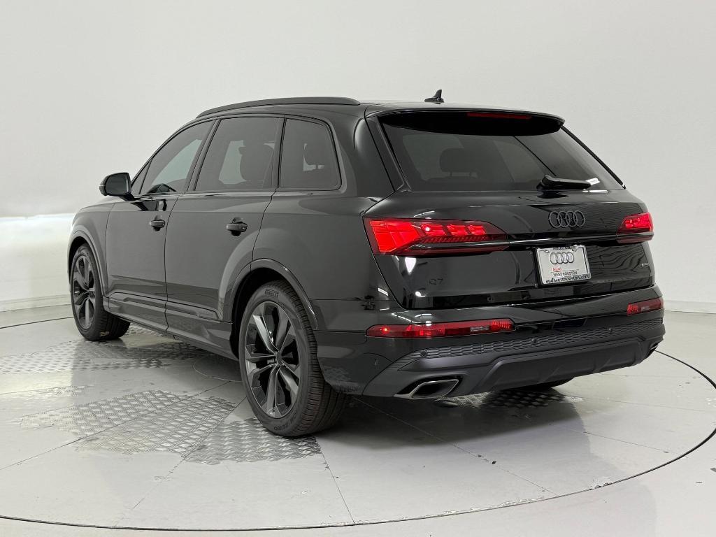new 2026 Audi Q7 car, priced at $78,761