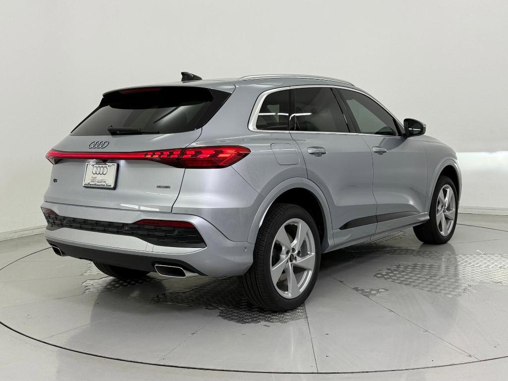 new 2025 Audi Q5 car, priced at $56,391