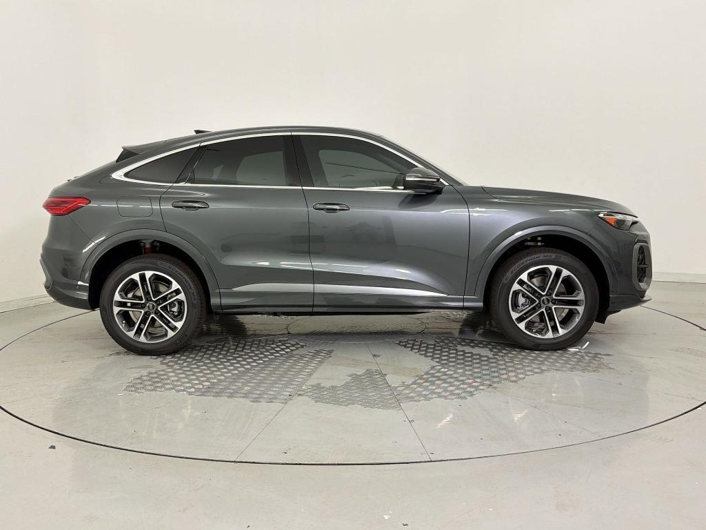 new 2026 Audi Q5 Sportback car, priced at $57,226