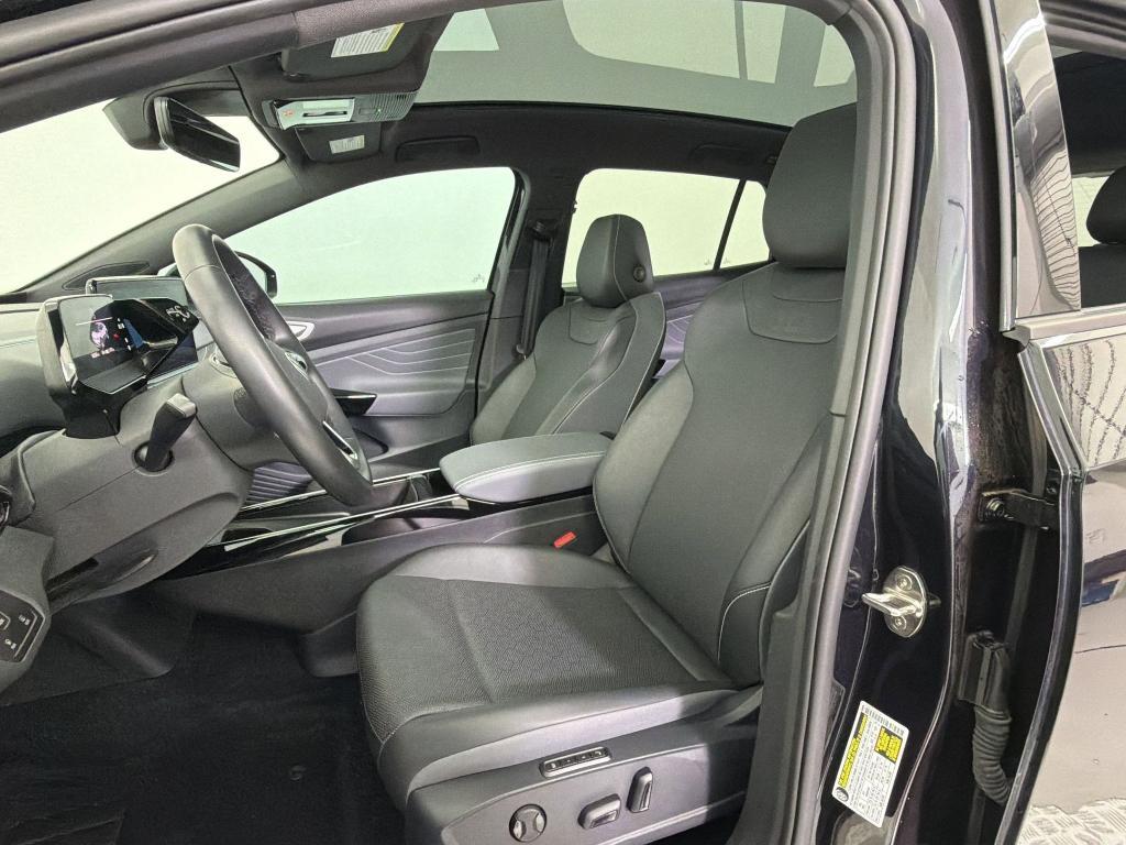 used 2023 Volkswagen ID.4 car, priced at $23,724