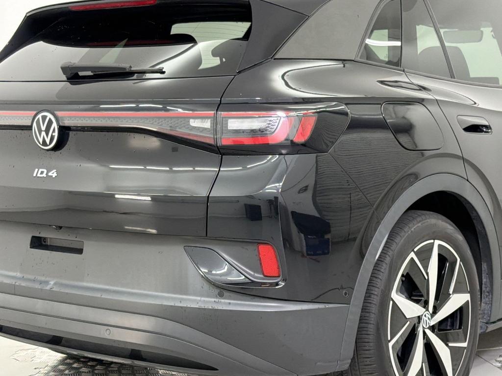 used 2023 Volkswagen ID.4 car, priced at $23,724