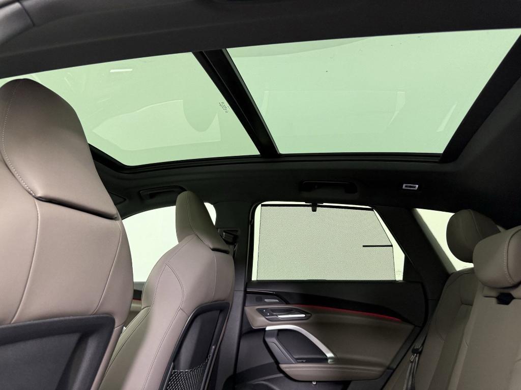 new 2025 Audi Q5 car, priced at $56,093