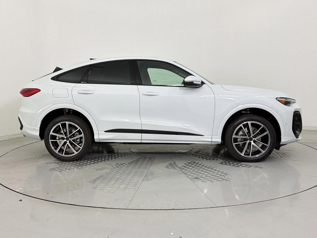 new 2026 Audi Q5 Sportback car, priced at $62,090