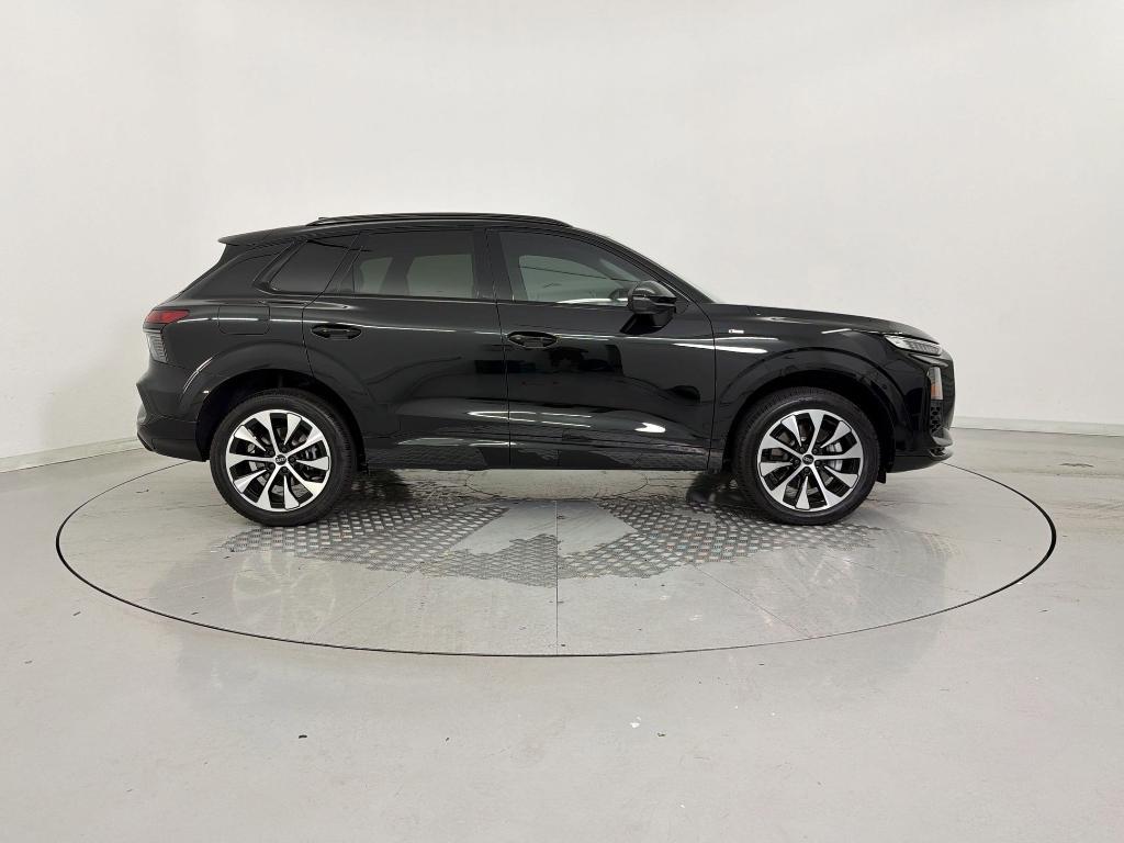 new 2026 Audi Q3 car, priced at $49,089