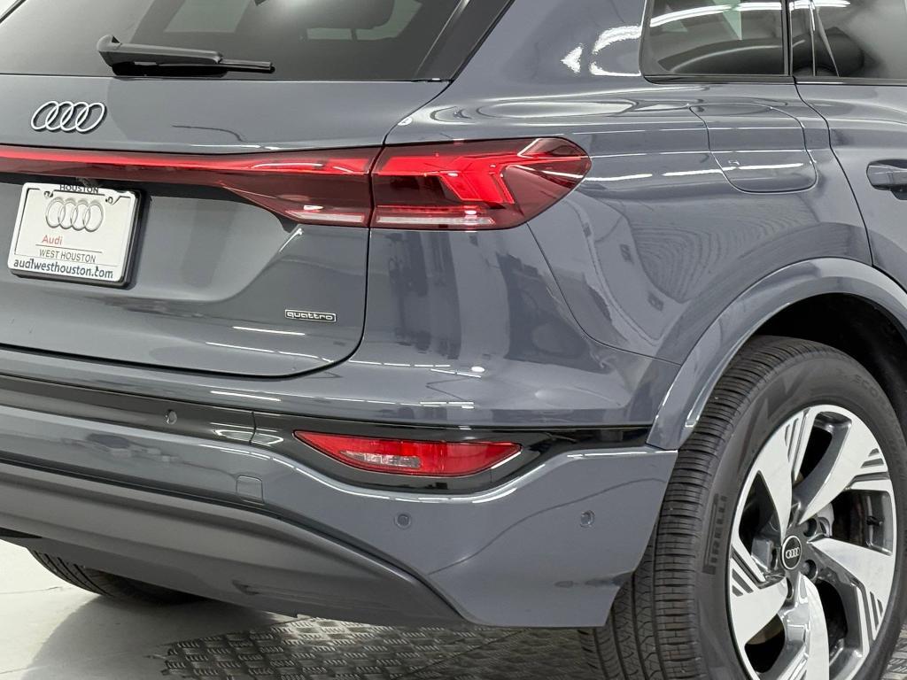 new 2025 Audi Q6 e-tron car, priced at $70,411