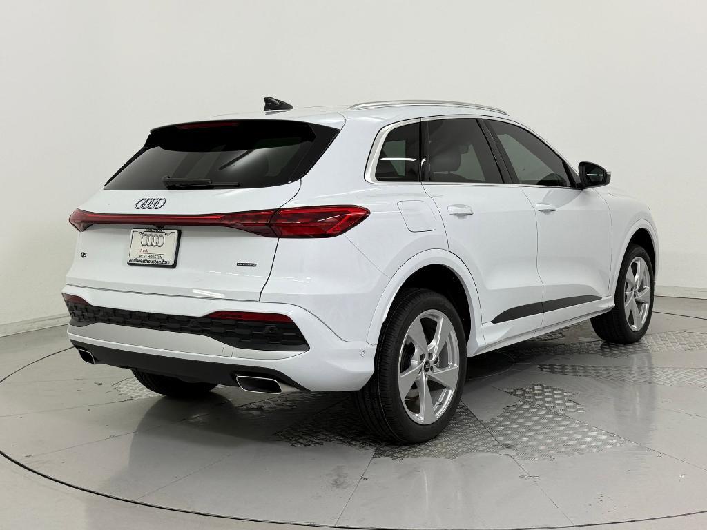 new 2025 Audi Q5 car, priced at $56,071