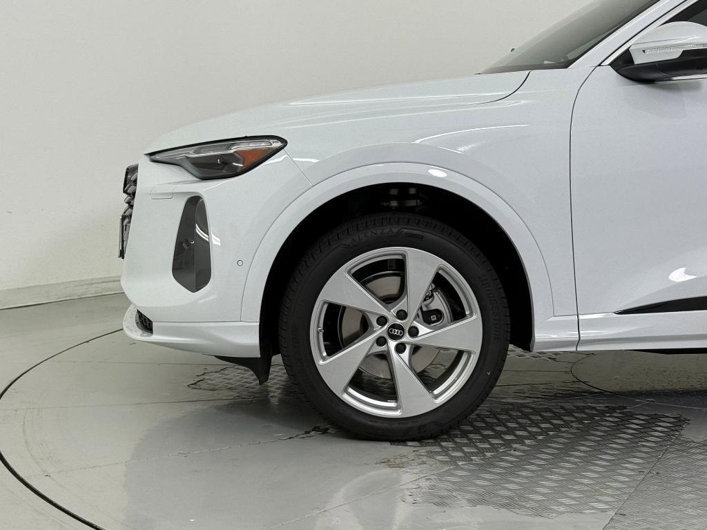 new 2025 Audi Q5 car, priced at $56,071