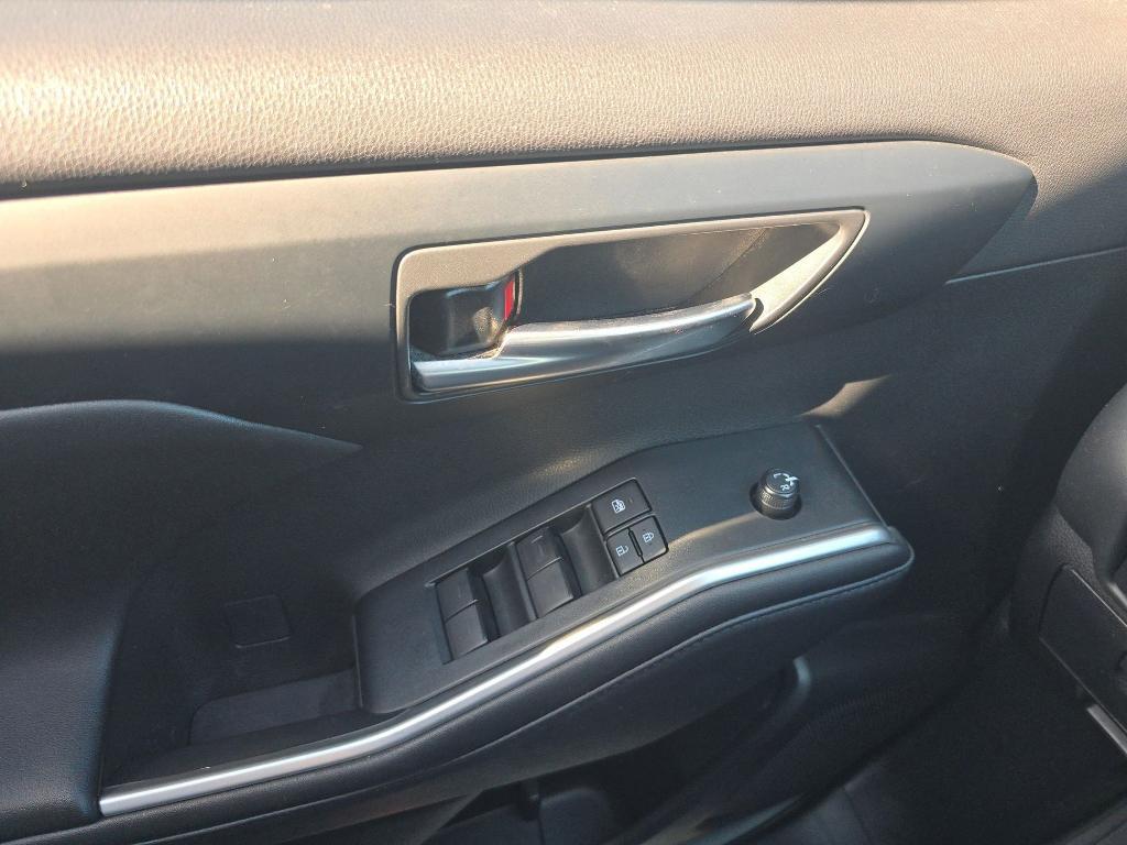 used 2020 Toyota Highlander car, priced at $23,498