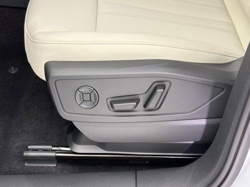 new 2026 Audi Q5 car, priced at $53,911