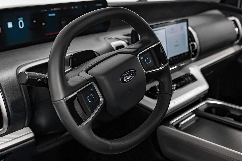 used 2025 Ford Expedition Max car, priced at $59,990