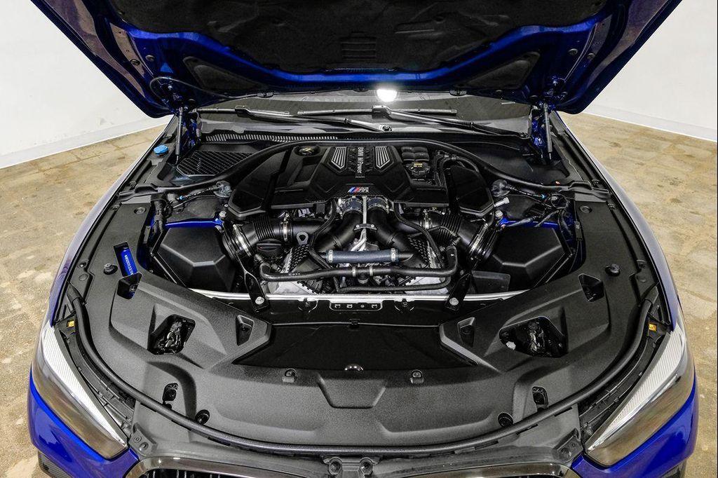 BMW M8 view 51