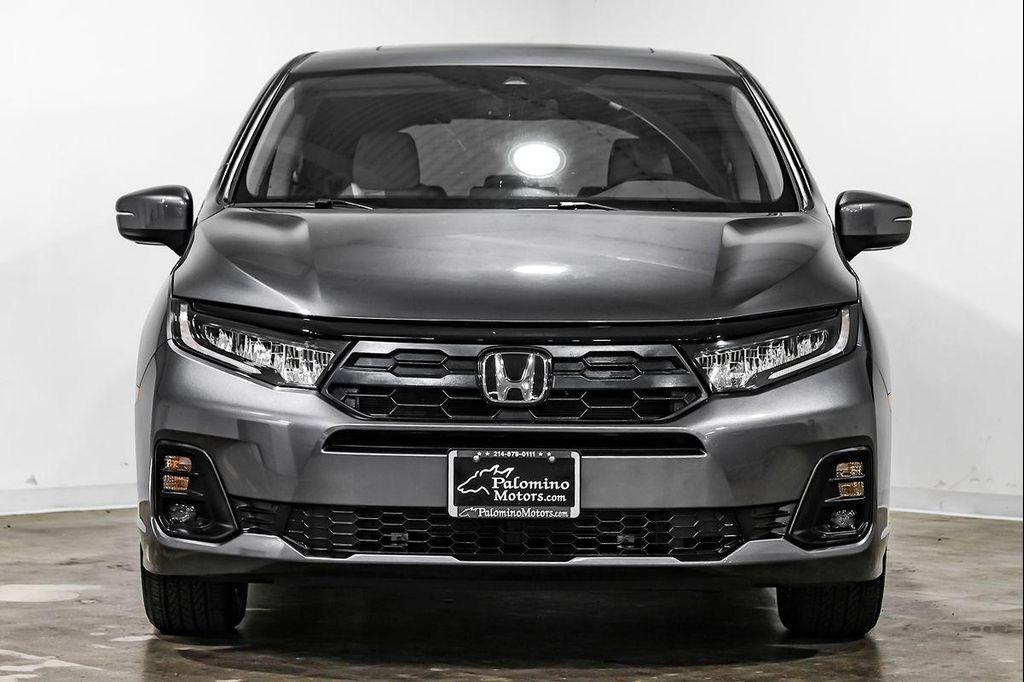 used 2025 Honda Odyssey car, priced at $43,990