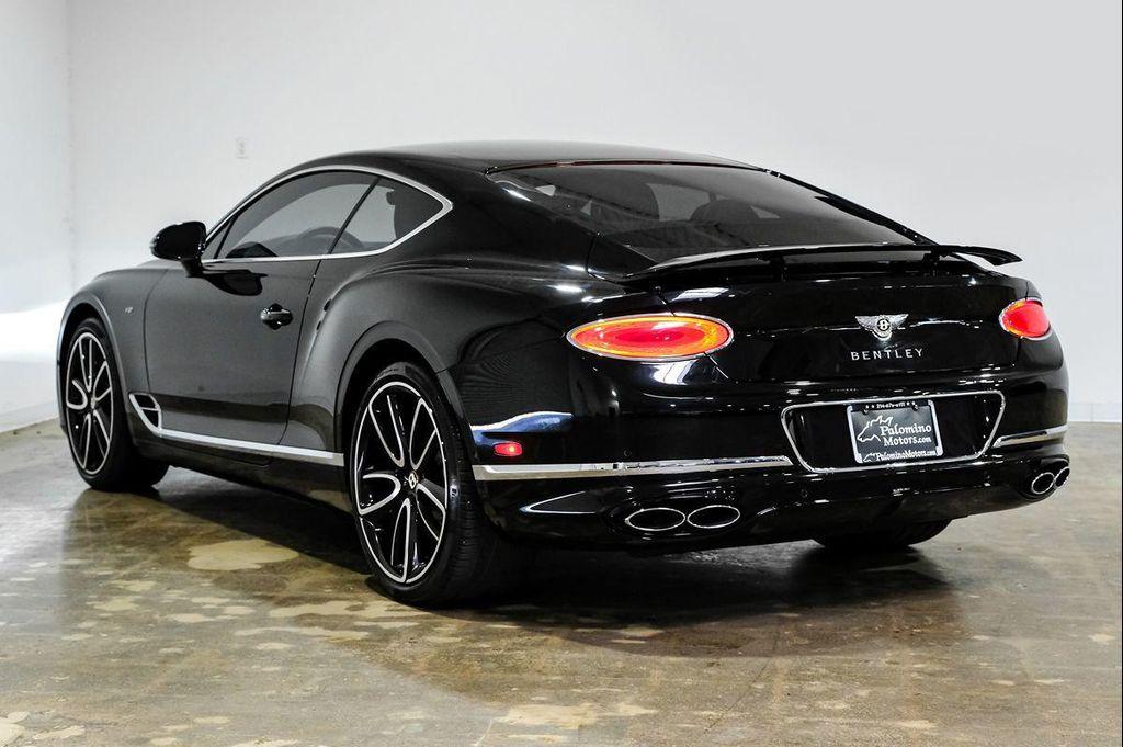 Bentley Continental GT view 9