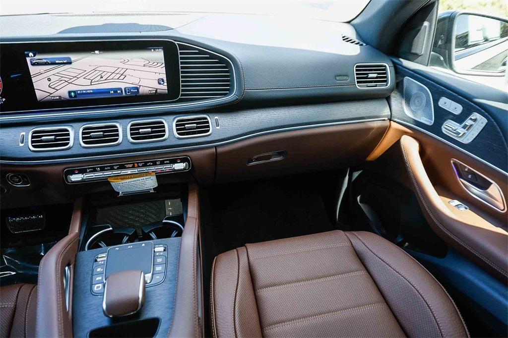 new 2026 Mercedes-Benz GLE 450 car, priced at $92,580