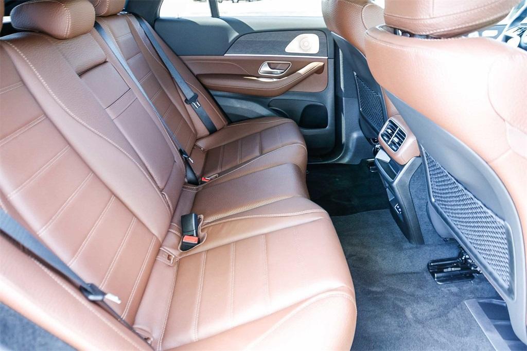 new 2026 Mercedes-Benz GLE 450 car, priced at $92,580