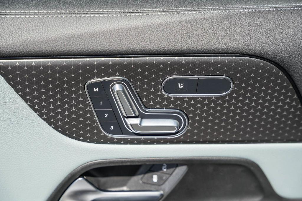 new 2026 Mercedes-Benz GLA 250 car, priced at $45,555