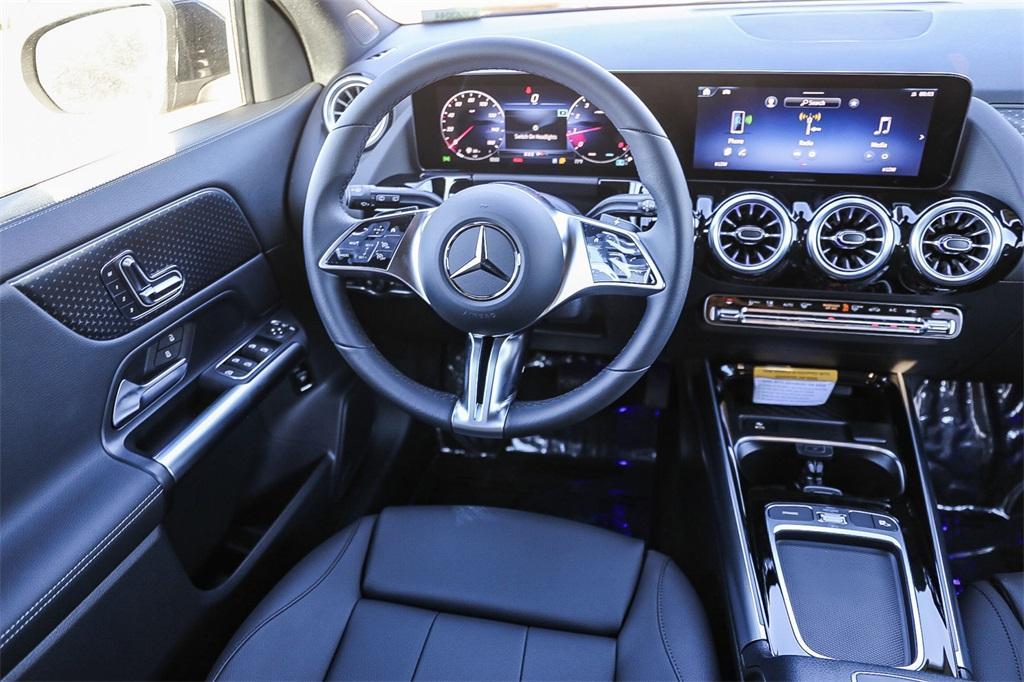 new 2025 Mercedes-Benz GLA 250 car, priced at $47,650