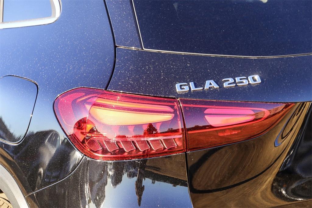 new 2025 Mercedes-Benz GLA 250 car, priced at $47,650