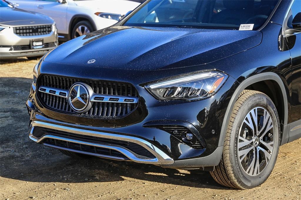 new 2025 Mercedes-Benz GLA 250 car, priced at $47,650