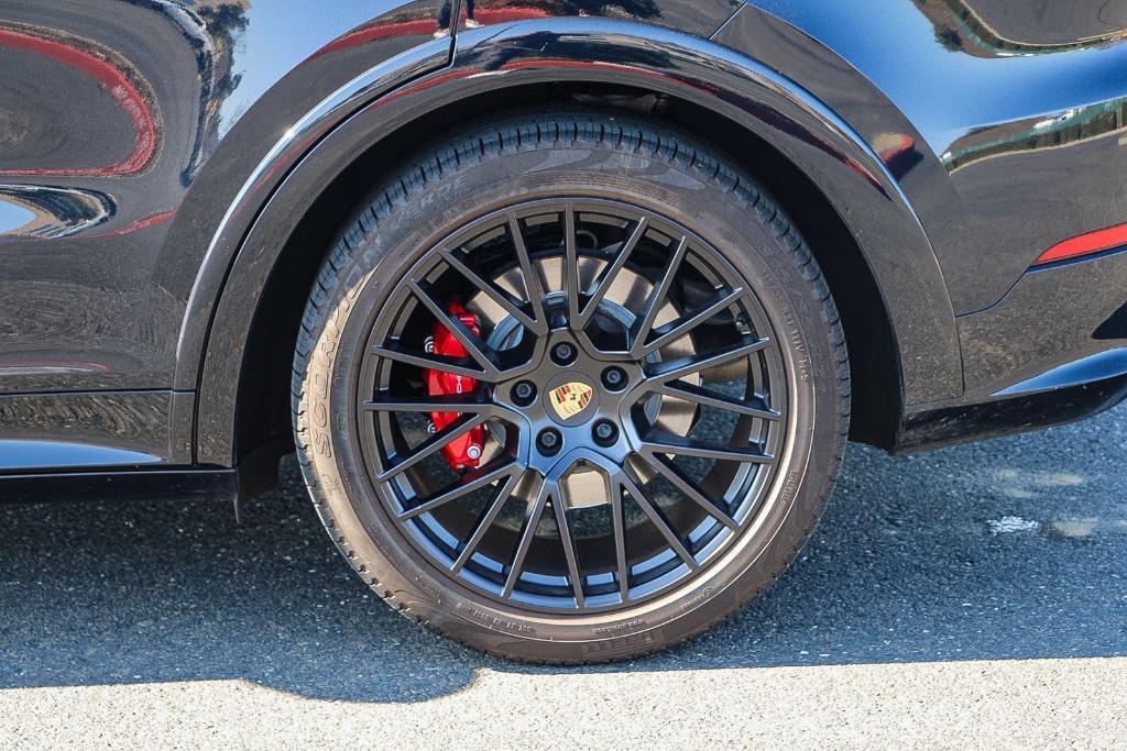 used 2021 Porsche Cayenne car, priced at $78,995