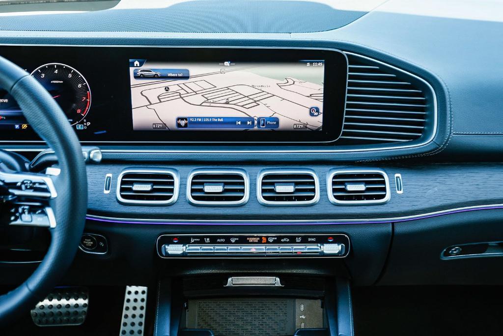 new 2026 Mercedes-Benz GLS 580 car, priced at $119,930