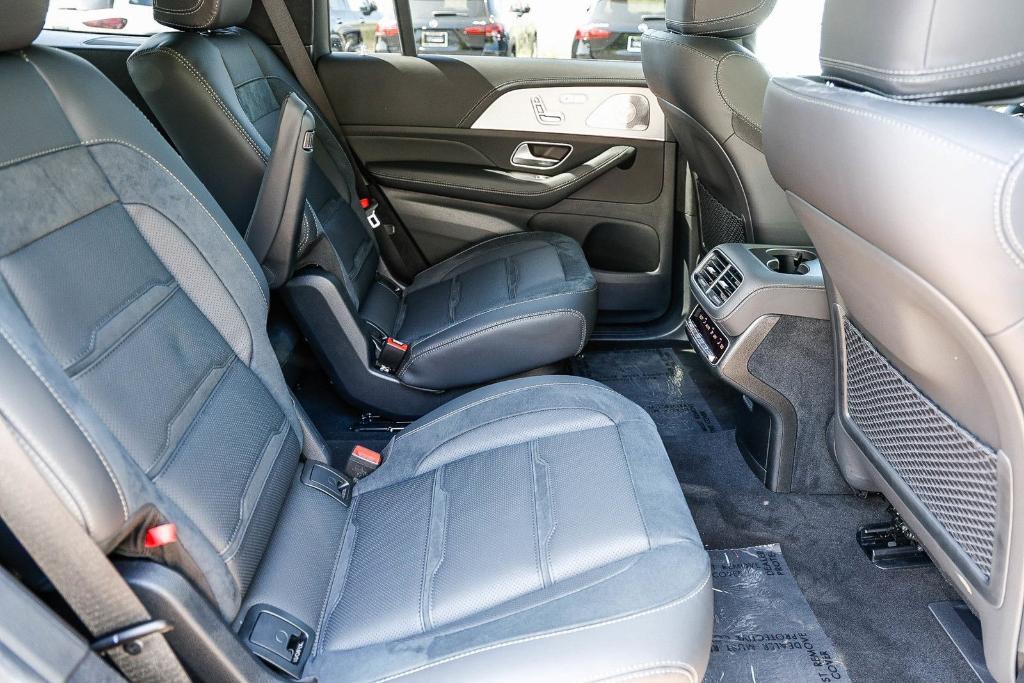 new 2025 Mercedes-Benz AMG GLS 63 car