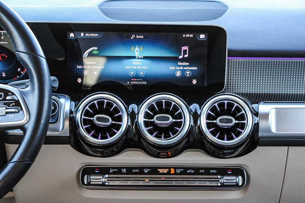 used 2021 Mercedes-Benz GLB 250 car, priced at $23,888