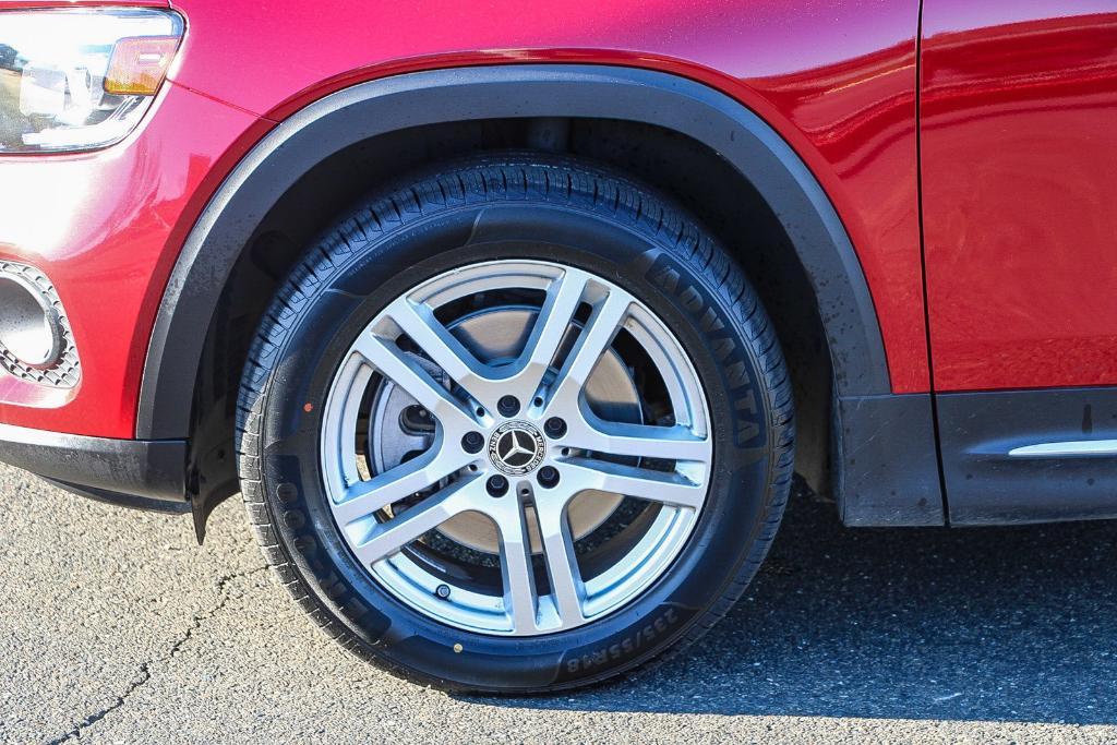 used 2021 Mercedes-Benz GLB 250 car, priced at $23,888